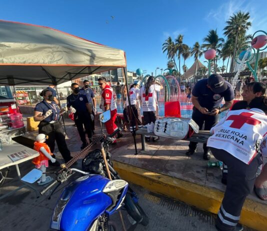 En dos días, 70 personas atendidas por picaduras de “quemadores” en playas de Mazatlán