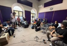 El Blues como experiencia viva: Quique Gómez comparte su trayectoria y conocimiento