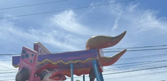 Mazatlán despide con alegría los recuerdos del Carnaval en el Sendero de la Paz