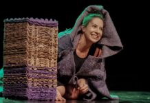 Entre carcajadas y verdades incómodas D(R)AMA convierte el escenario del Teatro Ángela Peralta en un ring de emociones