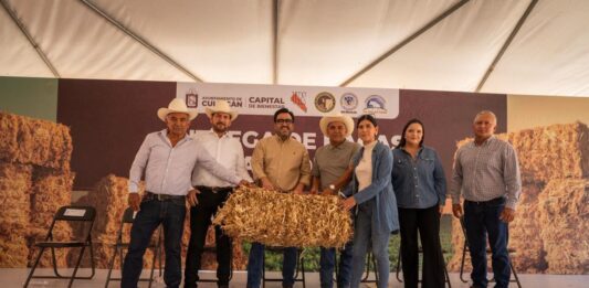 Por segundo año consecutivo, Juan de Dios Gámez entrega apoyos al sector ganadero regional; destina 1.2 mdp