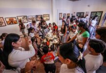 Alumnos y padres de familia viven un “Paseo Cultural” por las Galerías de CULTURA como parte de los festejos del Día de la Niñez