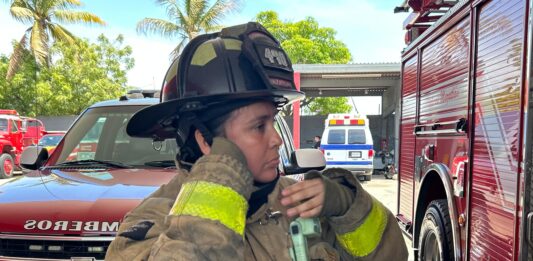 Yanet Ramos, una madre que sirve con valentía en Bomberos Mazatlán