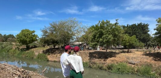 Avanza limpieza de canales en Mazatlán ante temporada de lluvias