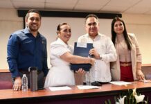 Entregan estabilidad laboral a docentes de Enfermería