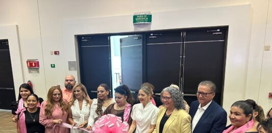 Empresarias sinaloenses reciben galardón y preseas al mérito en Mazatlán