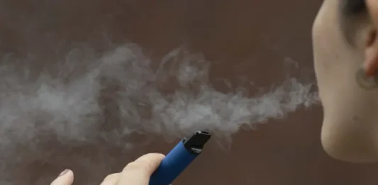 Consumo de vape supera al alcohol entre estudiantes: IMJU
