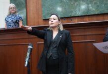 Yeraldine Bonilla Valverde rinde protesta como gobernadora interina de Sinaloa
