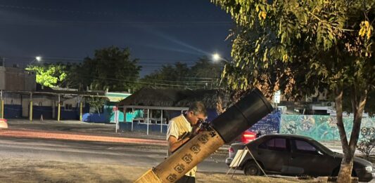Mazatleco fabrica su propio telescopio y lo convierte en proyecto comunitario