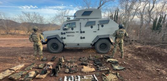 Marina realiza aseguramiento de un vehículo, presunta droga, equipo diverso, así como la destrucción de artefactos explosivos en Mazatlán