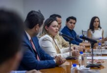 Gobernadora Yeraldine signa convenio con la CMIC nacional