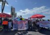 Vendedores de playa protestan en Mazatlán; exigen freno al comercio irregular
