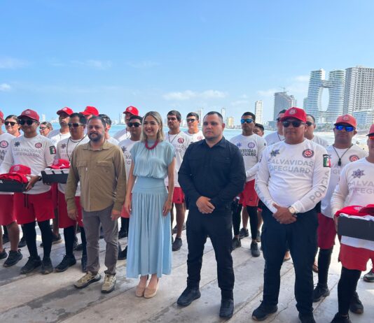 Entregan 40 uniformes a Policía Acuática de Mazatlán previo al Verano