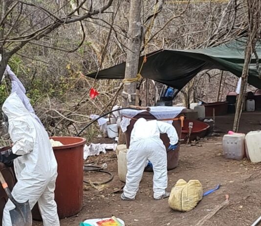Marina desmantela un laboratorio clandestino para la elaboración de drogas sintéticas en el estado de Sinaloa