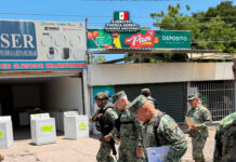 Secretario de la Defensa Nacional supervisa operativo de seguridad en Culiacán