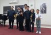 La música como lazo de amor: María del Rayo aprende trompeta para enseñar a su hijo