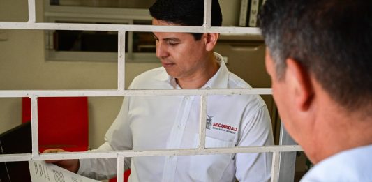 UAP fortalece el proceso de reinserción social mediante seguimiento a personas beneficiadas con medidas preliberacionales