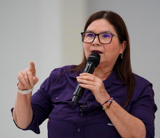 Asambleas en defensa de la soberanía buscan hacer conciencia e informar a la gente”: Imelda Castro
