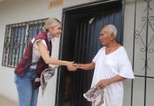 Llama Estrella Palacios a defender la soberanía nacional y consolidar la transformación durante recorridos casa por casa en Culiacán