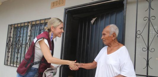 Llama Estrella Palacios a defender la soberanía nacional y consolidar la transformación durante recorridos casa por casa en Culiacán