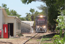 Descarrilamiento Menor de un Tren Provocó Daños Materiales en los Muelles, a la Altura del Embarcadero de la Isla de la Piedra