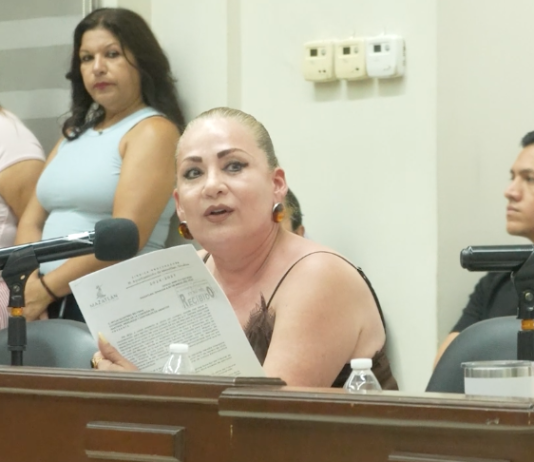 Regidora Maribel Chollet Señala a la Presidenta Provisional de “Títere” en el Gobierno Municipal