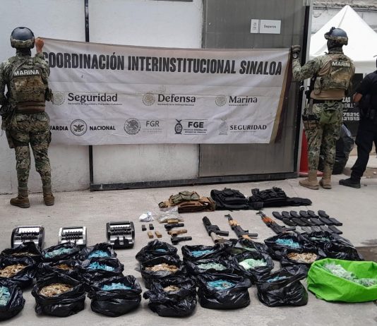 Marina detiene a presuntos infractores de la ley y asegura un vehículo, armamento, municiones y diversas sustancias ilícitas en Mazatlán