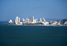 Torres nuevas deben cumplir normas contra huracanes y sismos: AMPI