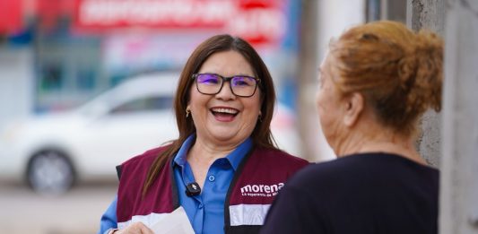 Desde colonias de Culiacán, con la gente, Imelda Castro se declara lista para coordinar la defensa de la 4T en Sinaloa